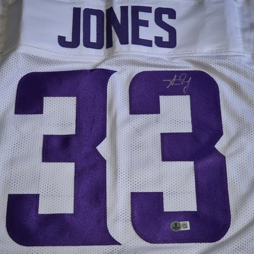 Aaron Jones #33 Minnesota Vikings Signed Jersey Autographed Beckett - Picture 2 of 4