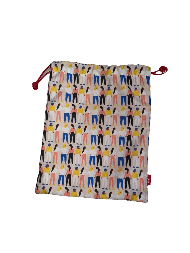 Ipsy Bags Lot of 8 Cosmetic Makeup Bags Beauty Pouches Zippered/ 1 Drawstring - Image 3 of 4