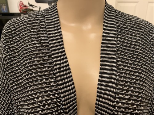 NWT Eileen Fisher Organic Linen Knit Kimono Cardigan Size M/M MSRP$218 - Picture 5 of 14