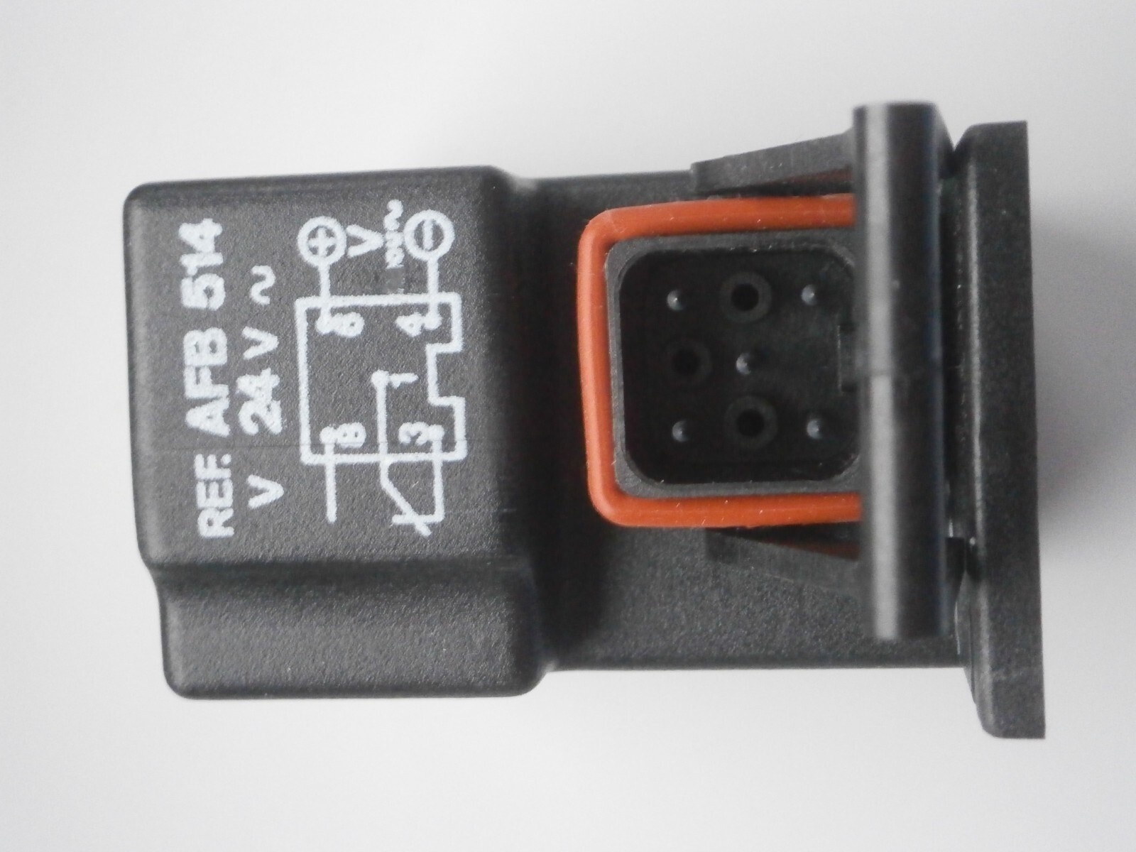 Cellule barrière de détection à fibre optique 24V AC avec contact RT inverseur