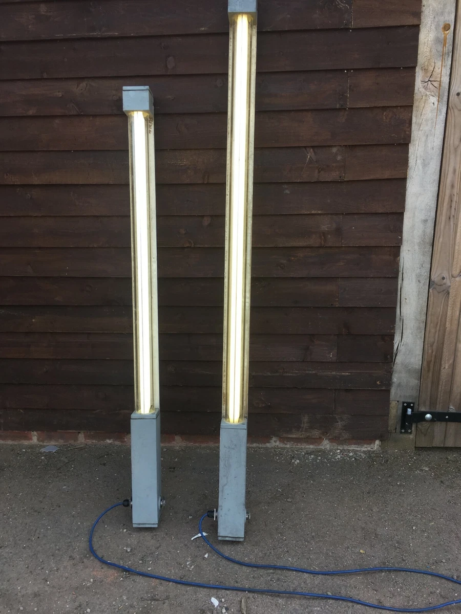 Industrial explosion proof lighting outlet