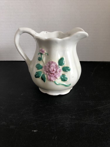 Vintage Porcelain Creamer Made In Japan Raised Flower And Bird Design - Picture 3 of 8
