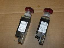 Allen Bradley 800MR-FXTQ24XSD Pushbutton Switch Twist-Release Lot of 2 