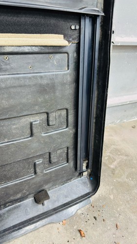 1991-1997 Toyota Land Cruiser Sunroof Glass W/ Frame/Tracks/Sunshade - Picture 14 of 23