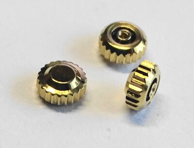 COURONNE REMONTOIR PLAQUÉ OR JAUNE OMEGA DIFFÉRENTS MODÈLES, DIAMÈTRES COURONNE REMONTOIR PLAQUÉ OR JAUNE OMEGA DIFFÉRENTS MODÈLES, DIAMÈTRES
