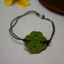 Boho Bracelet Green Plastic Design Hemp String 8” Hippie