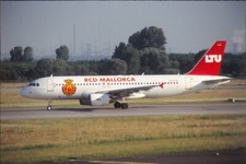 Dia Flugzeug Planespotter Kleinbildformat 24x36mm ungerahmt O3-3-3