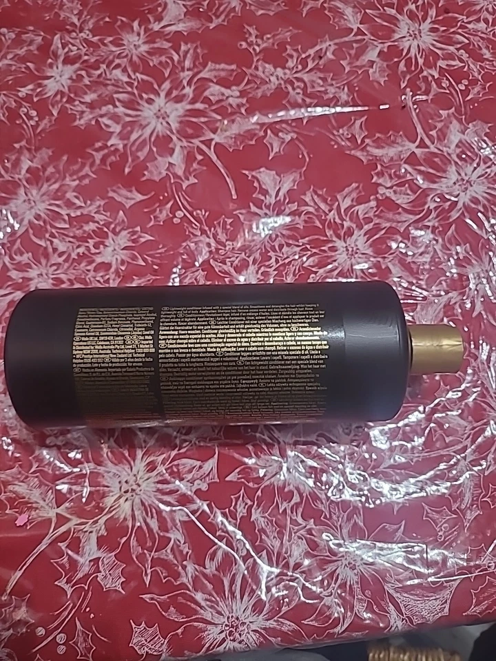 Sebastian Dark Oil Light Weight Conditioner 33oz - Image 2 of 2