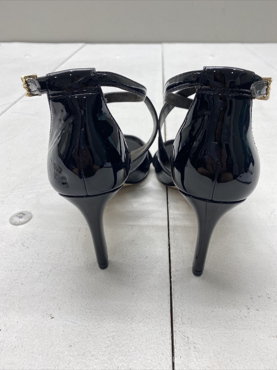 【Michael Kors】Kinsley Faux Patent Leather Sandal Kinsley Faux Patent Leather Sandal | Michael Kors [US]