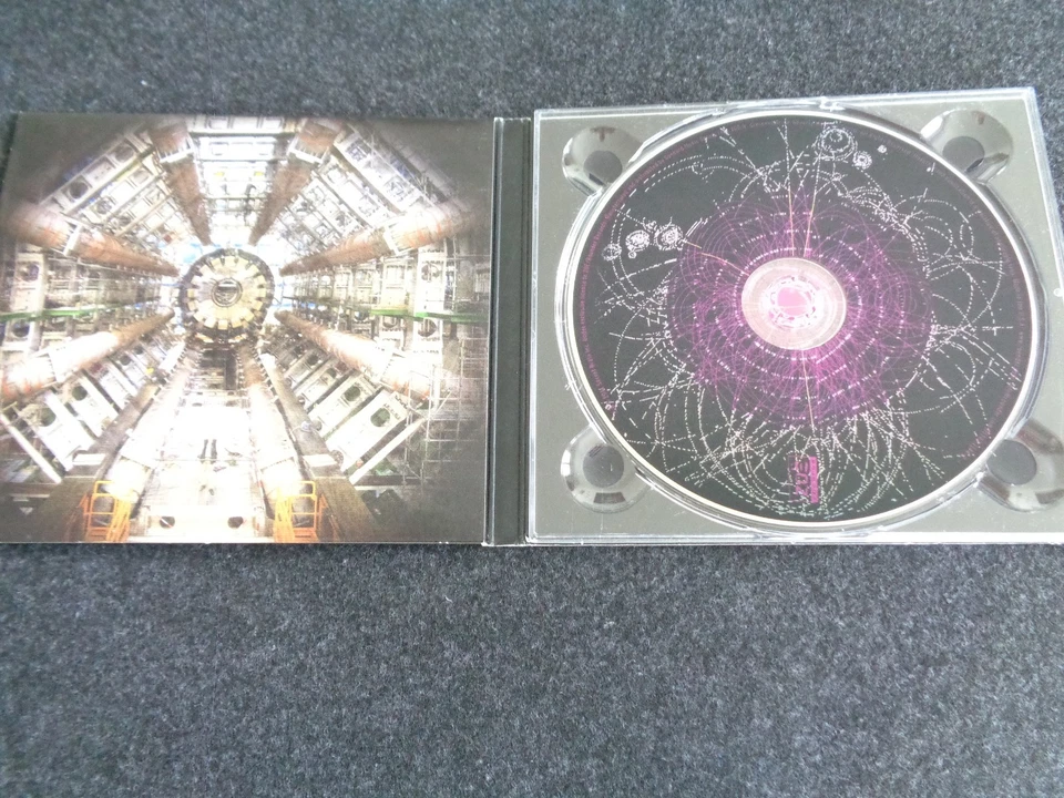 CD: SAM ROBERTS BAND - COLLIDER / Alternative, Country, Folk, Kanada, 2011 - Bild 4 von 4