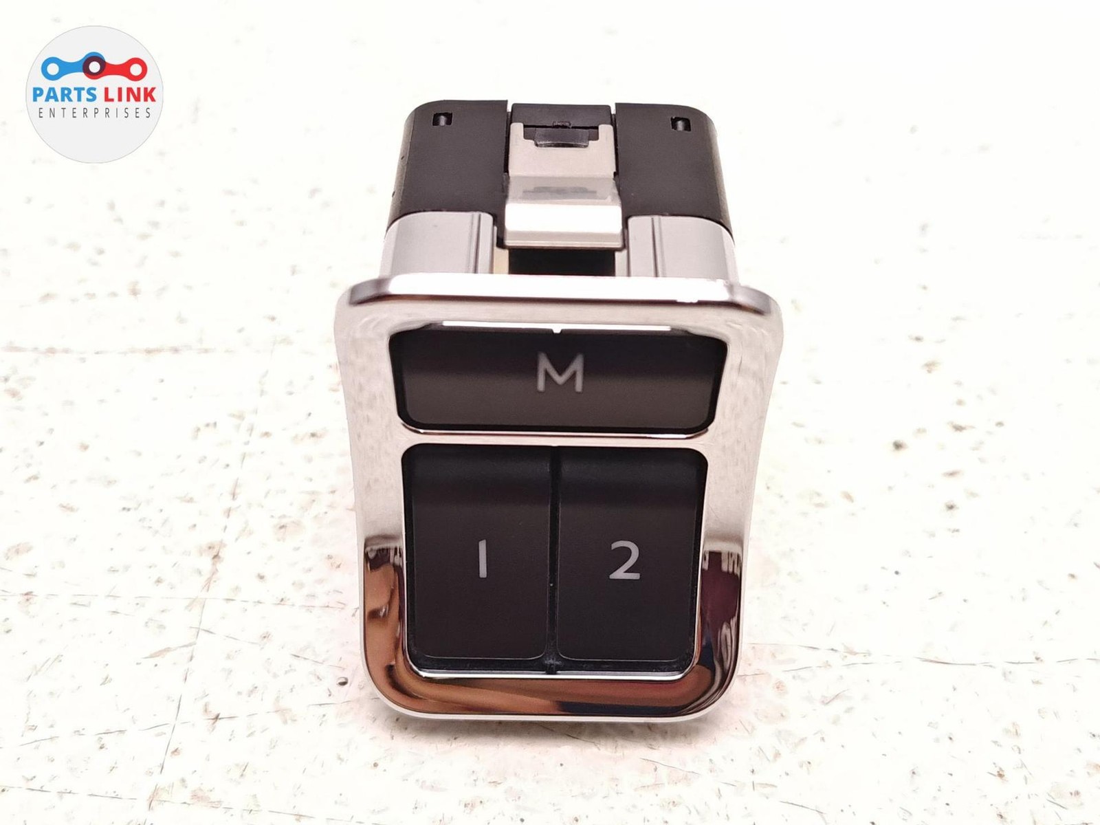 2016-20 BENTLEY BENTAYGA FRONT LEFT SEAT MEMORY SWITCH BUTTONS TRIM ASSEMBLY 636