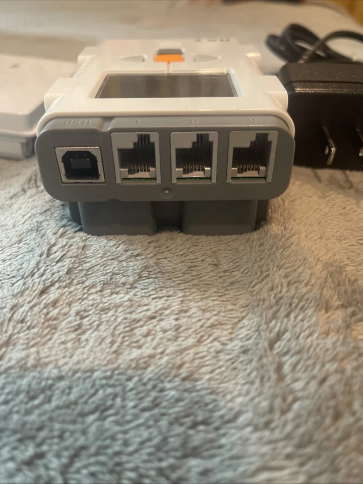 LEGO Mindstorms 53788 NXT Intelligent Brick w/ 2200mAh Battery Pack & AC Adapter - Image 4 of 4