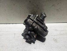 Pompe direction assistée BMW 2000