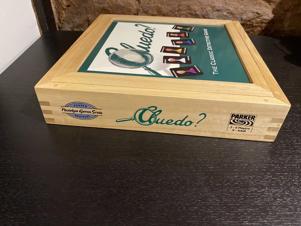 CLEUDO Nostalgia Edition Wooden Boxed Parker Brothers Board Game Complete 2003 - Image 2 of 4
