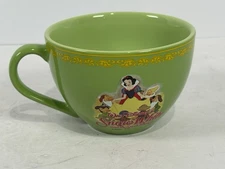 Disney Snow White Cappuccino Cup Ceramic  Store Exclusive 16oz Large Cup