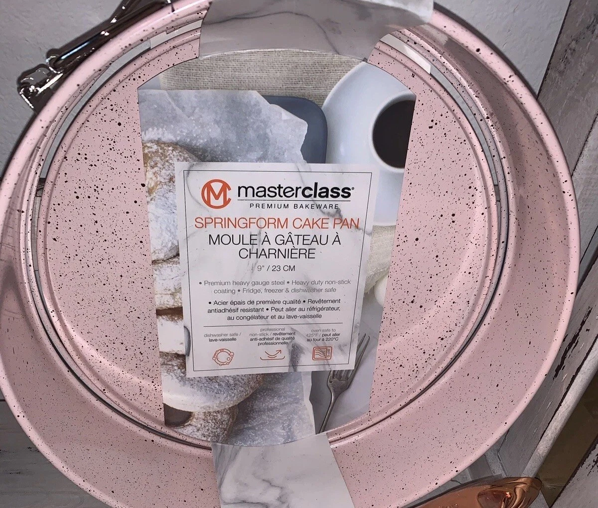Pink Springform Cake Pan 9 Inches Masterclass Nonstick Pink Bakeware ~ Speckled
Opens in a new windo