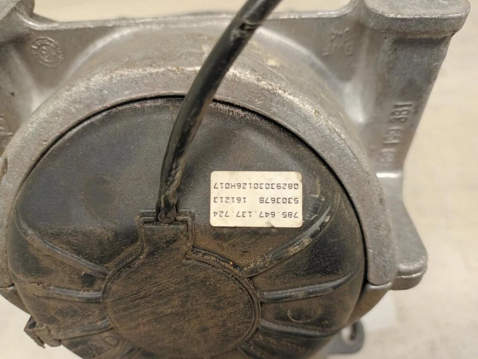 КРЕПЛЕНИЕ ДВИГАТЕЛЯ AUDI A5 MK1 O/S 8R0199381AK - Изображение 2 из 4