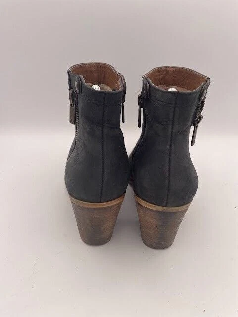 Lucky Brand Ankle Black Heels Bootie Women's Sz 7.5 Back Side Zip Leather - Image 3 of 4