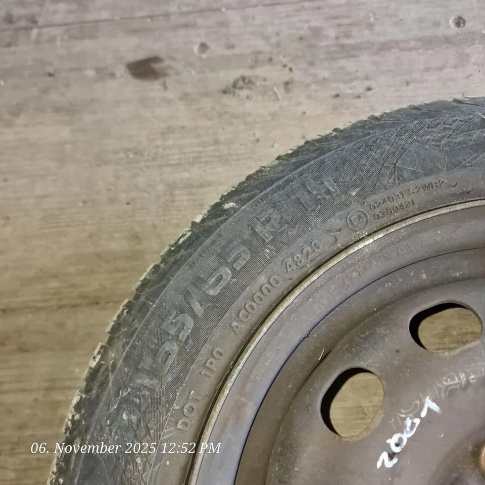 Allwetterreifen FORD fiesta Mk 4 Baujahr  2001 165/65 R14 - Bild 3 von 4