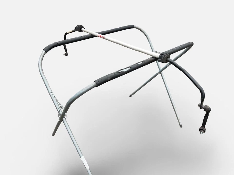 BMW i8 2019 estabilizador de eje trasero Foto 3 de 4