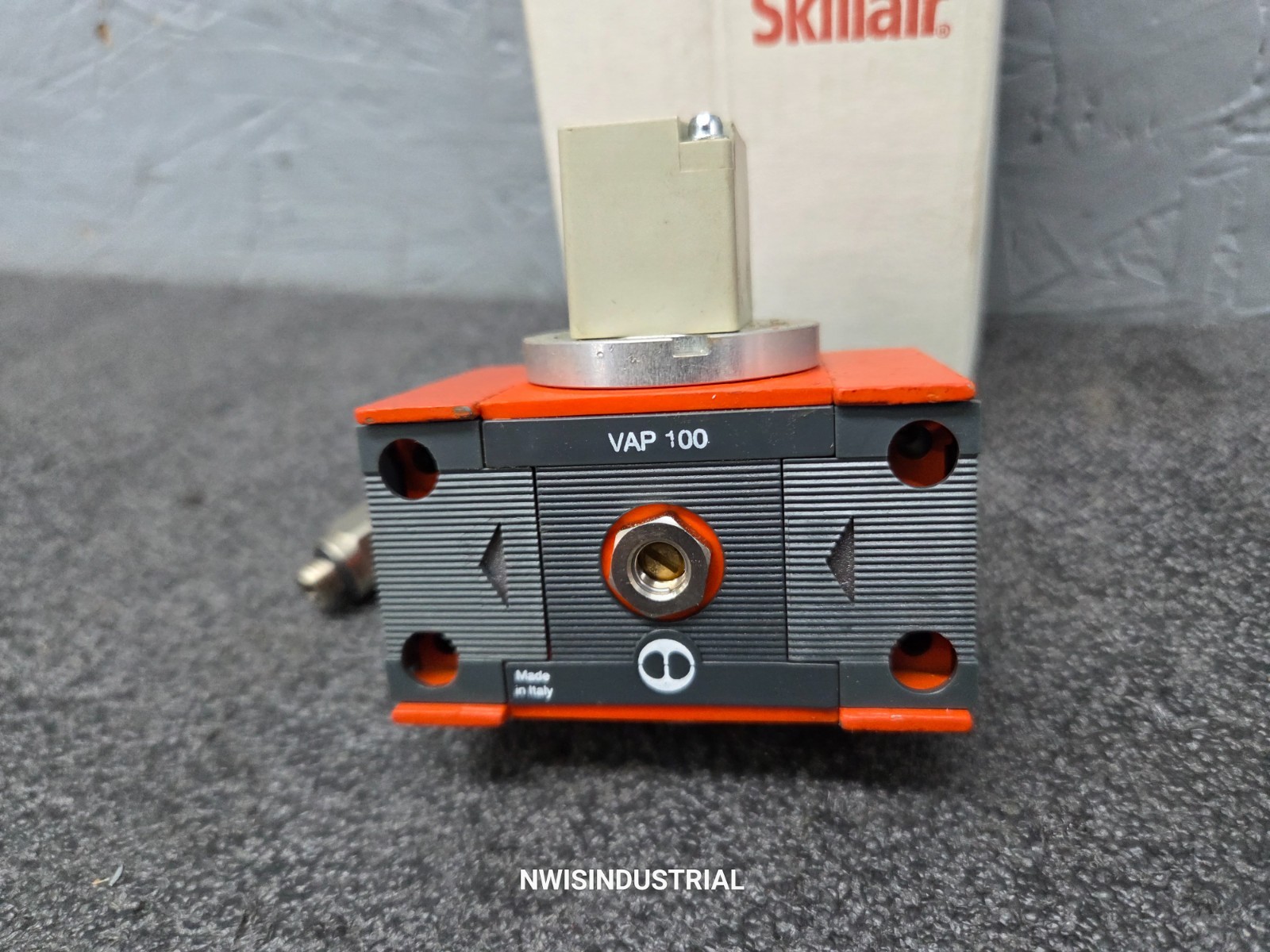 Valve 3271500U VAP 100, 1/4", Progressive Start, Pneumatic