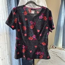 Heartsoul Floral Heart Scrub Top Size M
