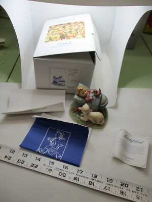 Goebel M.J. Hummel Hum 455 #214 The Guardian Porcelain Figurine German Sheep