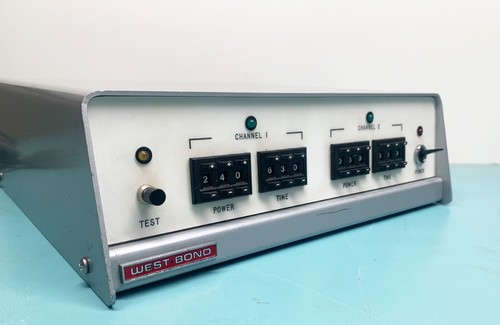 West Bond Ultrasonic Generator WEDGE BONDER CONTROLLER Model 1400 - Picture 5 of 6