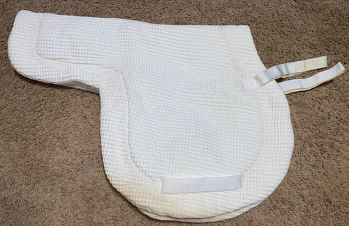 ROMA WHITE FULL SIZE WAFFLE WEAVE PADDED A/P ENGLISH SADDLE PAD 20'' X 35'' - 第 1/7 張圖片