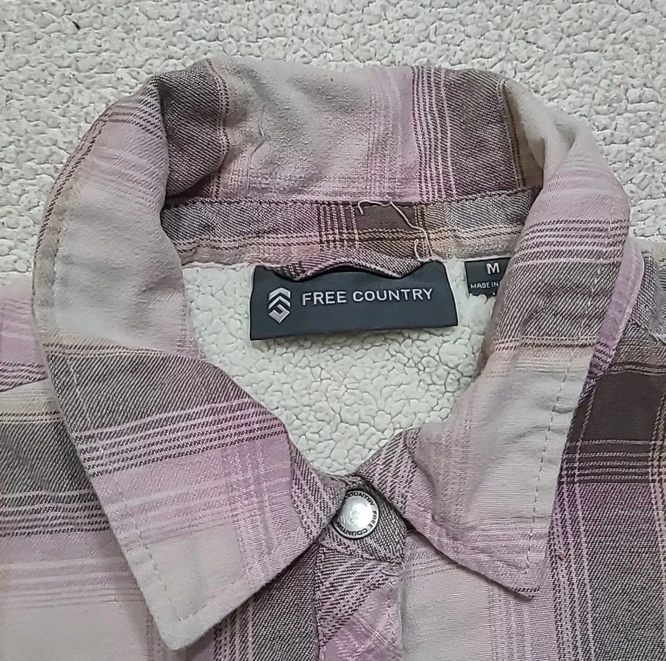 Chaqueta de franela a cuadros de piel sintética mediana gruesa Free Country para mujer manga larga  Foto 4 de 4