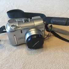 Olympus C-750 Ultra Zoom Digital Camera Works Battery Cover Will Not Stay Closed