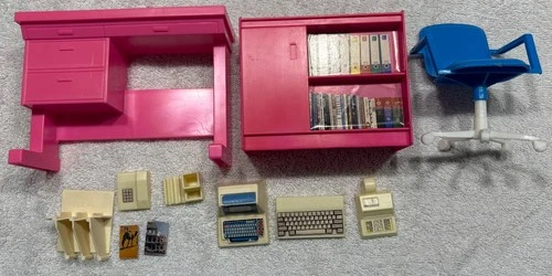 1986 Barbie Travel Agent Office desk chair bookshelf AND ACCESSORIES!