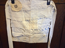 Home MadeWhite Cotton Floral Embroidered Lace Waist Apron One Size Vintage/Retro