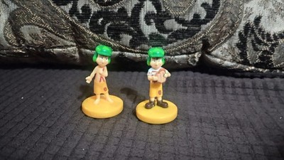 2 Figures- Vuala Sorpresa Chavo del Ocho (Chavo Torta Y Chavo Playa)