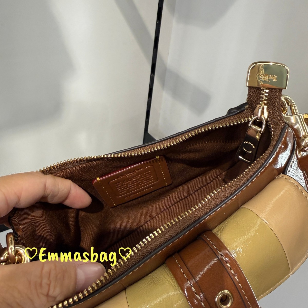 Coach Ashton Mini Shoulder Bag CDX80 crinkle leather/Gold/Redwood
