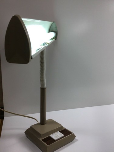 Vintage Mid Century Flourescent Goose Neck Industrial Desk Lamp - Picture 10 of 12