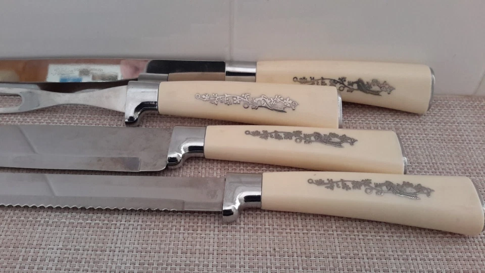 Juego de 4 cuchillos para tallar vintage de acero inoxidable Lublim Solingen Alemania usados Foto 2 de 4