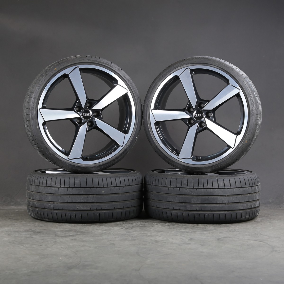 20 Inch Summer Wheels Original Audi TT RS 8J 8S0601025AM