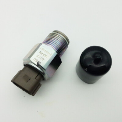 Original DENSO Fuel Rail Pressure Sensor 499000-6160 for