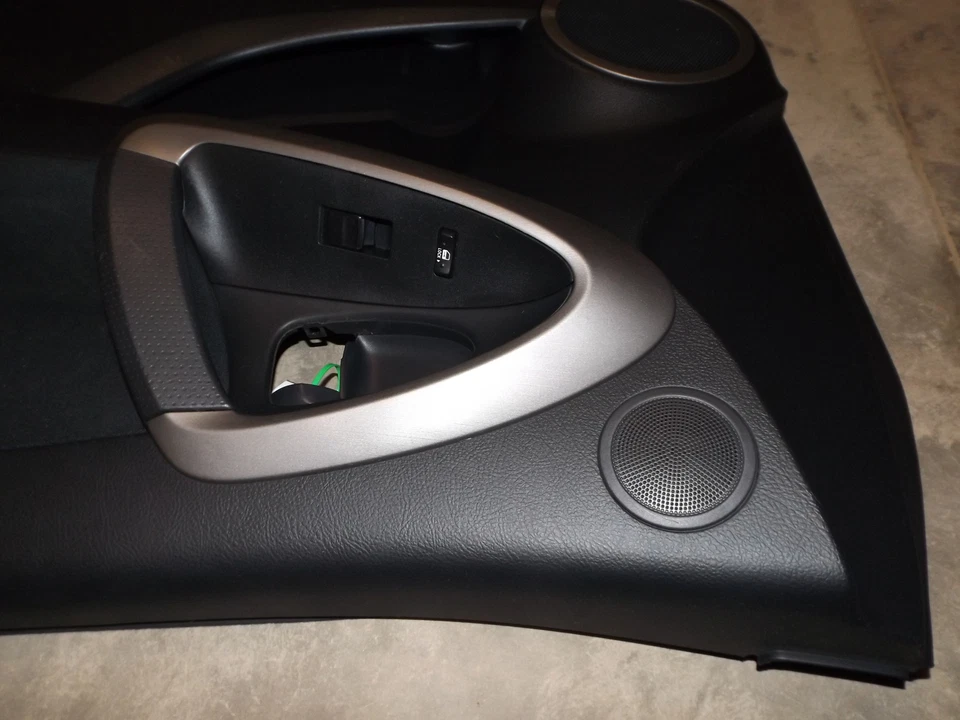 Panel de moldura interior puerta delantera pasajero Toyota RAV4 2006-2012 676100R032B8 Foto 3 de 4