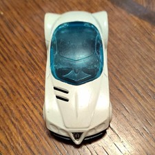 Mattel Hot Wheels Golden Arrow White/Blue #44 Diecast Car 1:64 2013