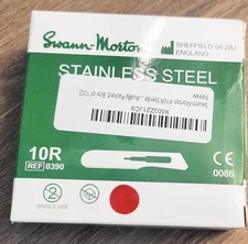 100 Count Swann Morton Scalpel Surgical Stainless Steel Blades 10R