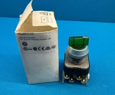 Allen-Bradley 800T-2HGH2KB6AX 2-Position Selector Green Switch Assembly