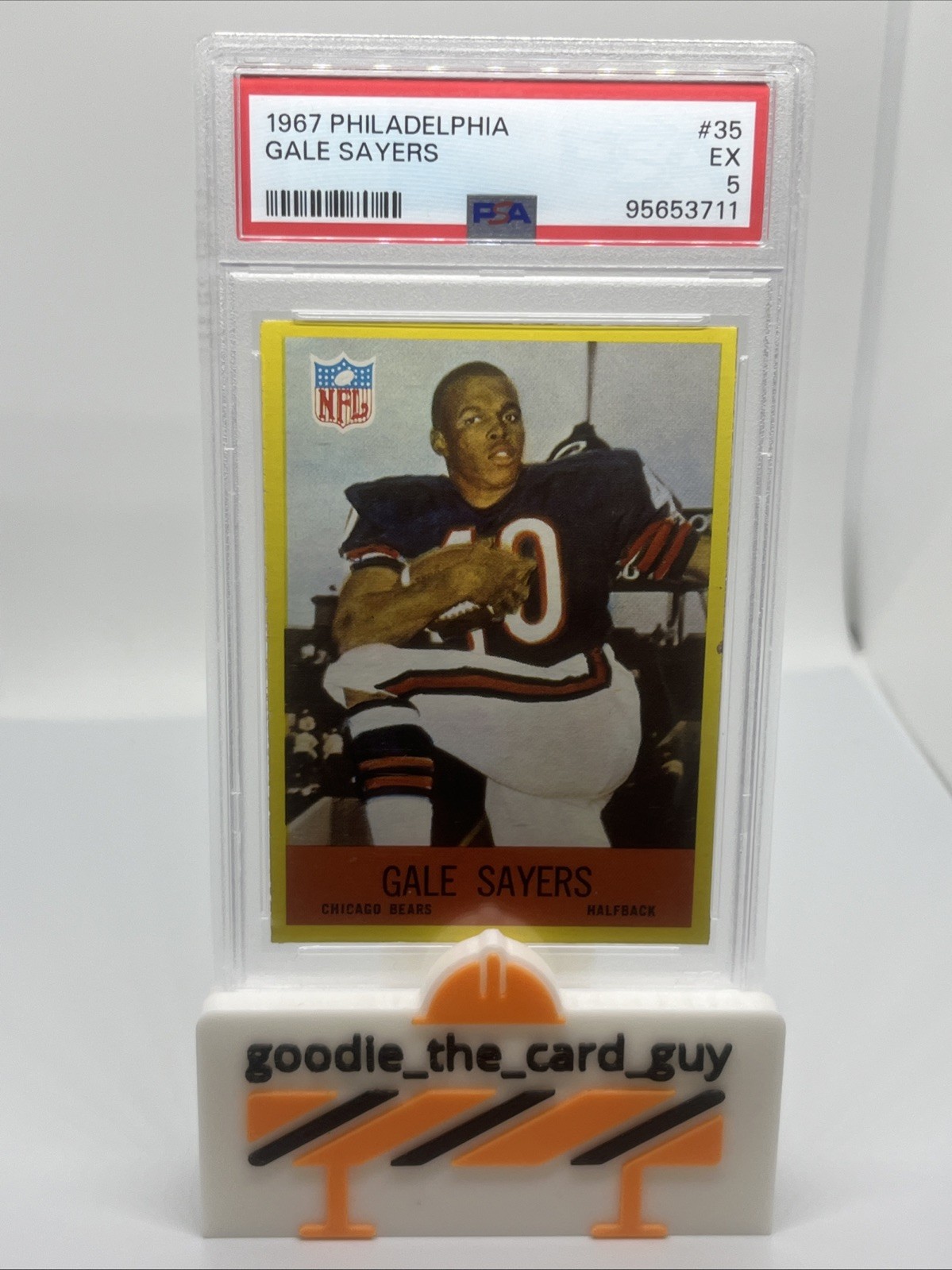 1967 Philadelphia #35 GALE SAYERS  💎PSA 5💎  Hall of Fame  Chicago Bears