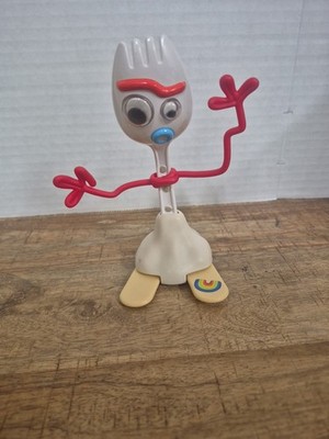 Disney Pixar Toy Story 4 Pull 'N Go Forky 6'' Interactive  Moving Spork. ST3