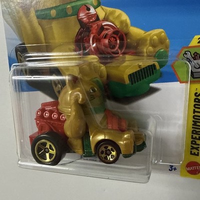 ア*テ様 Hot Wheels 招き猫　FELINE LUCKY 2025年 5 Hot Wheels 2025 First Run Feline Lucky Cat Car Gold Maneki-Neko