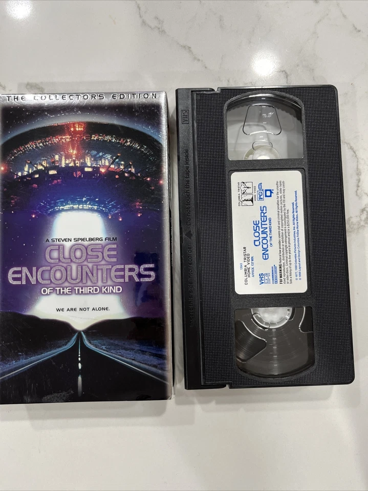 Close Encounters of the Third Kind (VHS 1998) Collector’s Edition - Image 3 of 4