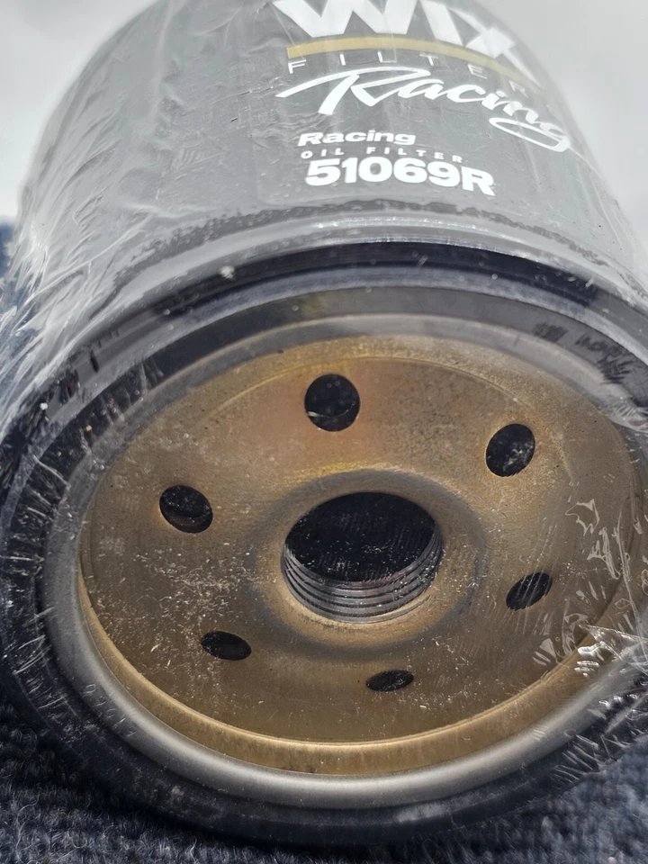 WIX 51069R Engine Oil Filter Fits 1997 Chevrolet Camaro Pontiac Firebird - Image 2 of 4