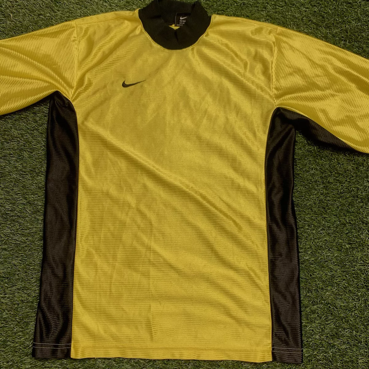 Vintage Nike Jersey Small 00s Y2K Athletic Soccer Kit Yellow Futbol Shirt