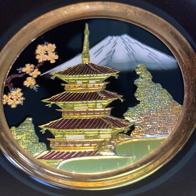 The Art of Chokin Black Plate Gold Edged Made in Japan (Mt